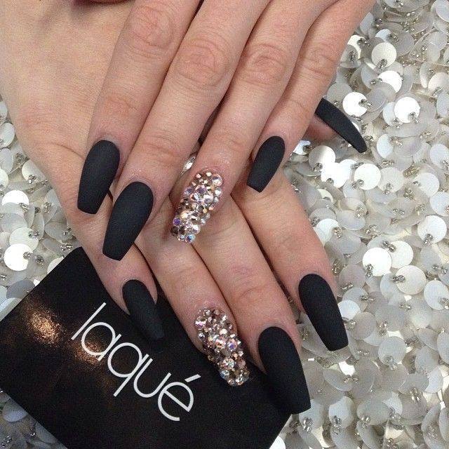 Chic Diamonds And Black Nail Art Design By Top Nails Clarksville Tn